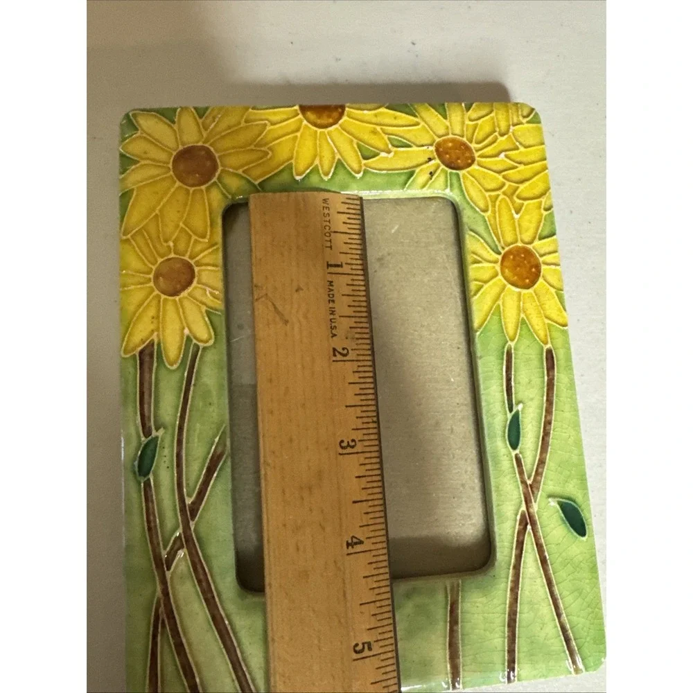 Vintage Yellow Flowers Stand Alone Ceramic Tabletop Picture Frame 4.5x3